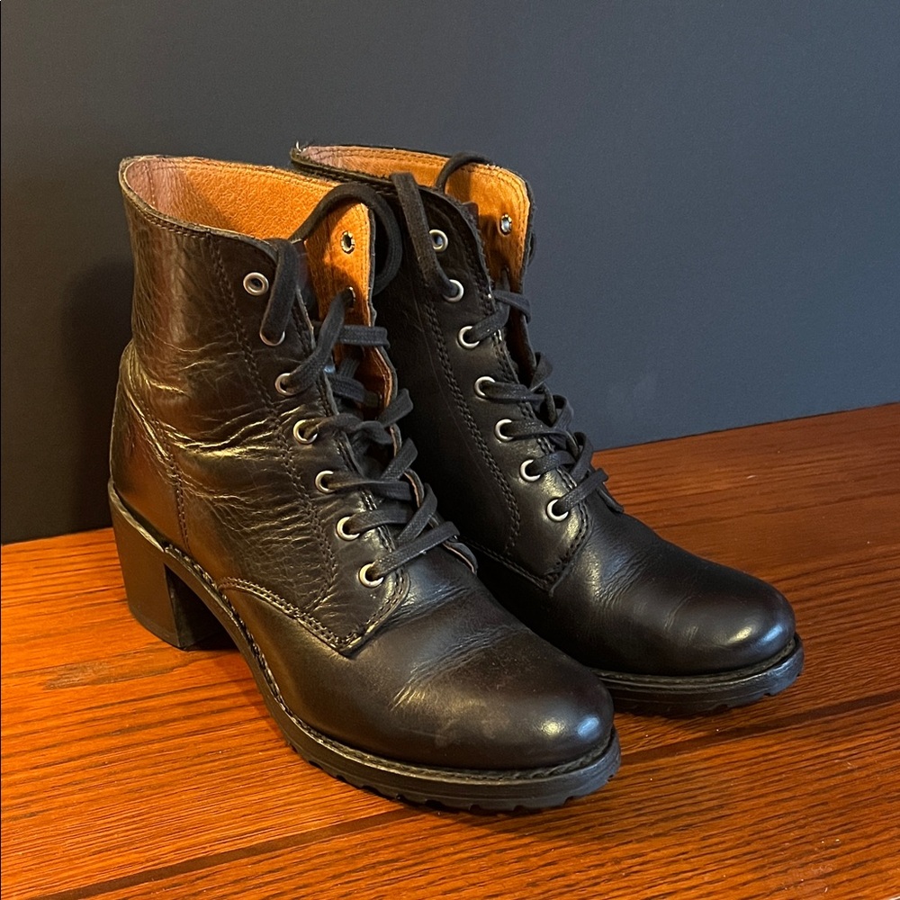 Frye Black Leather Ankle Boots Combat